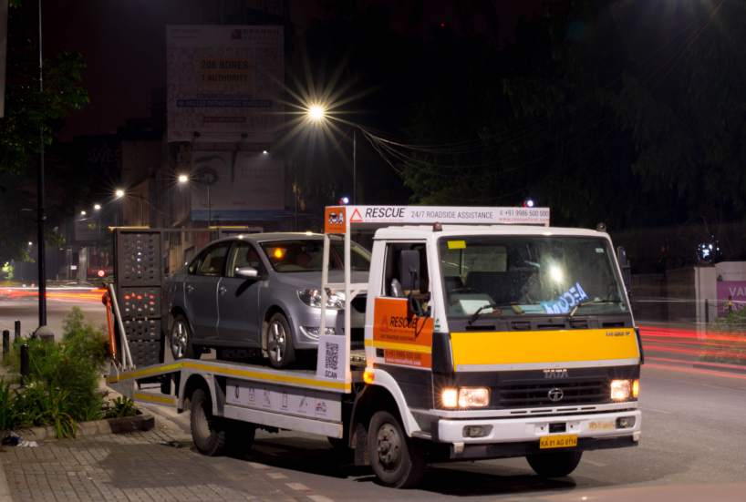 24/7 Car Towing Services in Bengaluru RESCUE